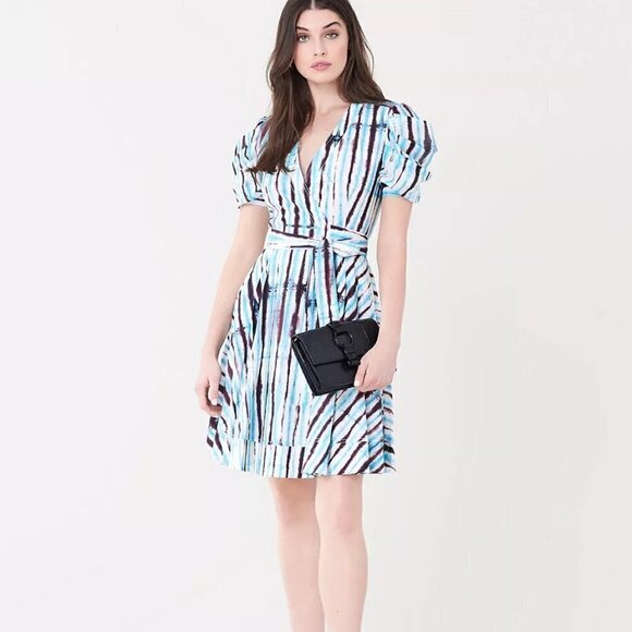 New DVF Indra Cotton Poplin Tie Dye Rain Mini Wrap Dress NWT Small - Picture 4 of 16